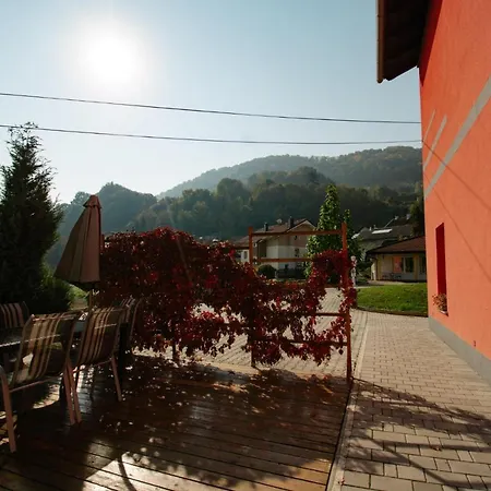 Pri Adamsovih Apartment *