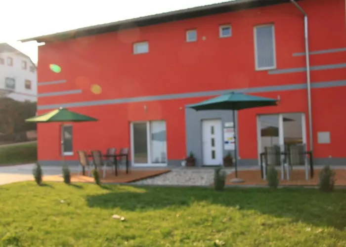 Pri Adamsovih Catez ob Savi